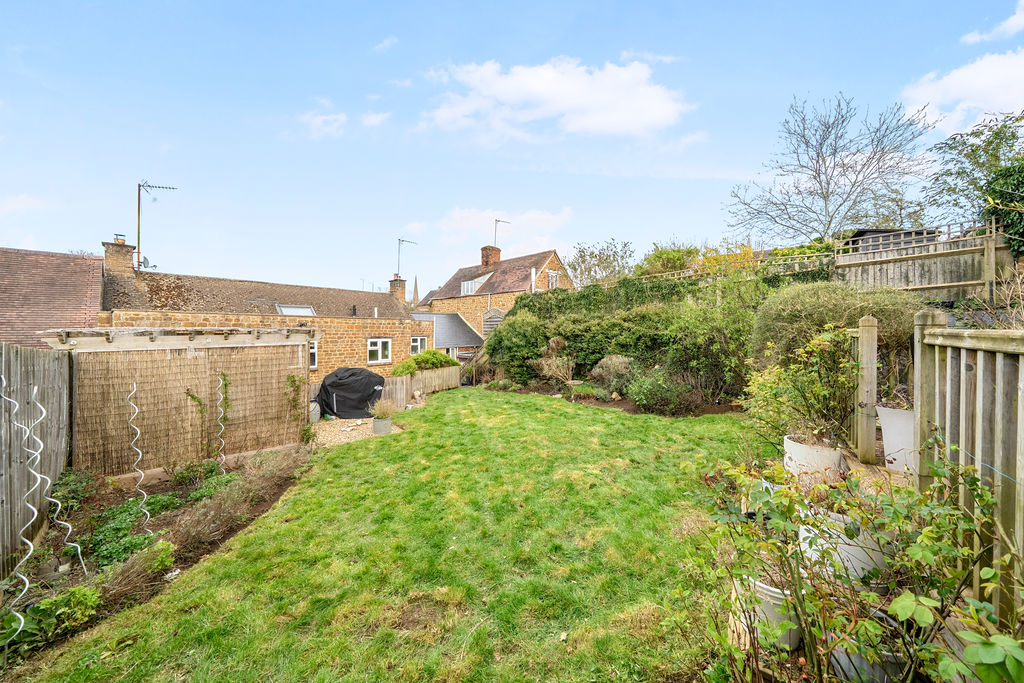 Cumberford Hill Bloxham